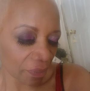 Meet your Posher, Felicia